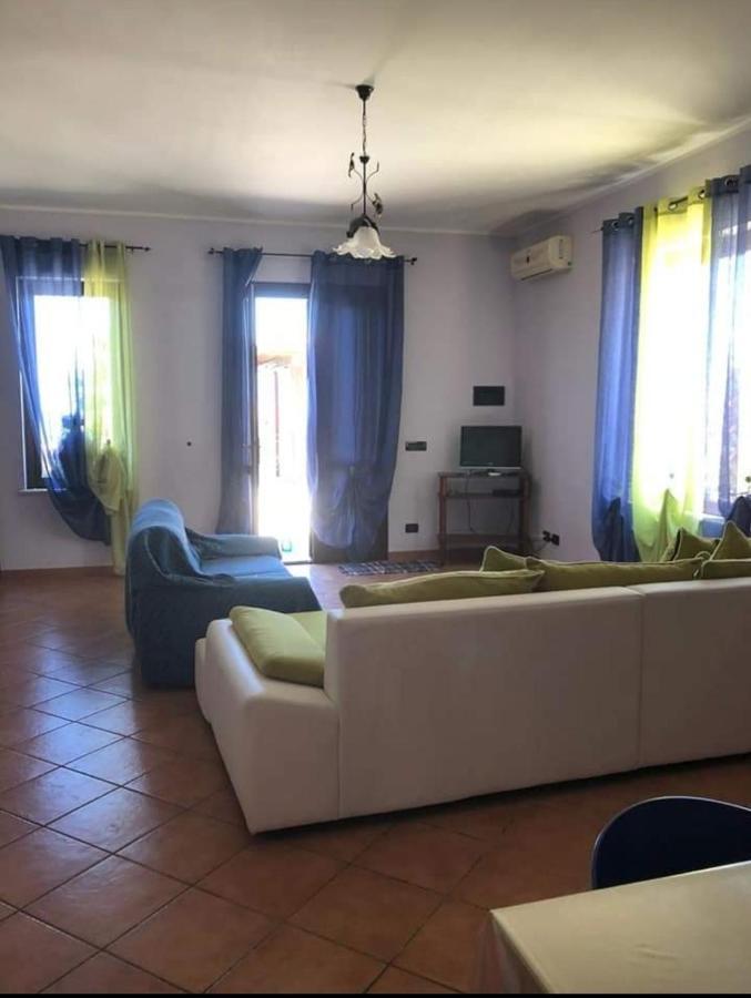 Appartamento In Villa Splendente カステッランマーレ・デル・ゴルフォ エクステリア 写真